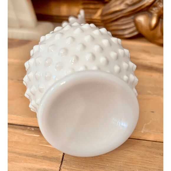 Vintage Fenton Hobnail Milk Glass Tall Vase DO NOT BUNDLE - Picture 4 of 5